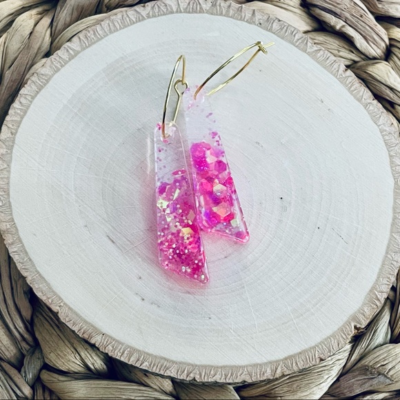 BOUTIQUE Resin Drop Earrings, Holographic Mixed Pink Chunky Glitter, Fun Hoops - Picture 5 of 11